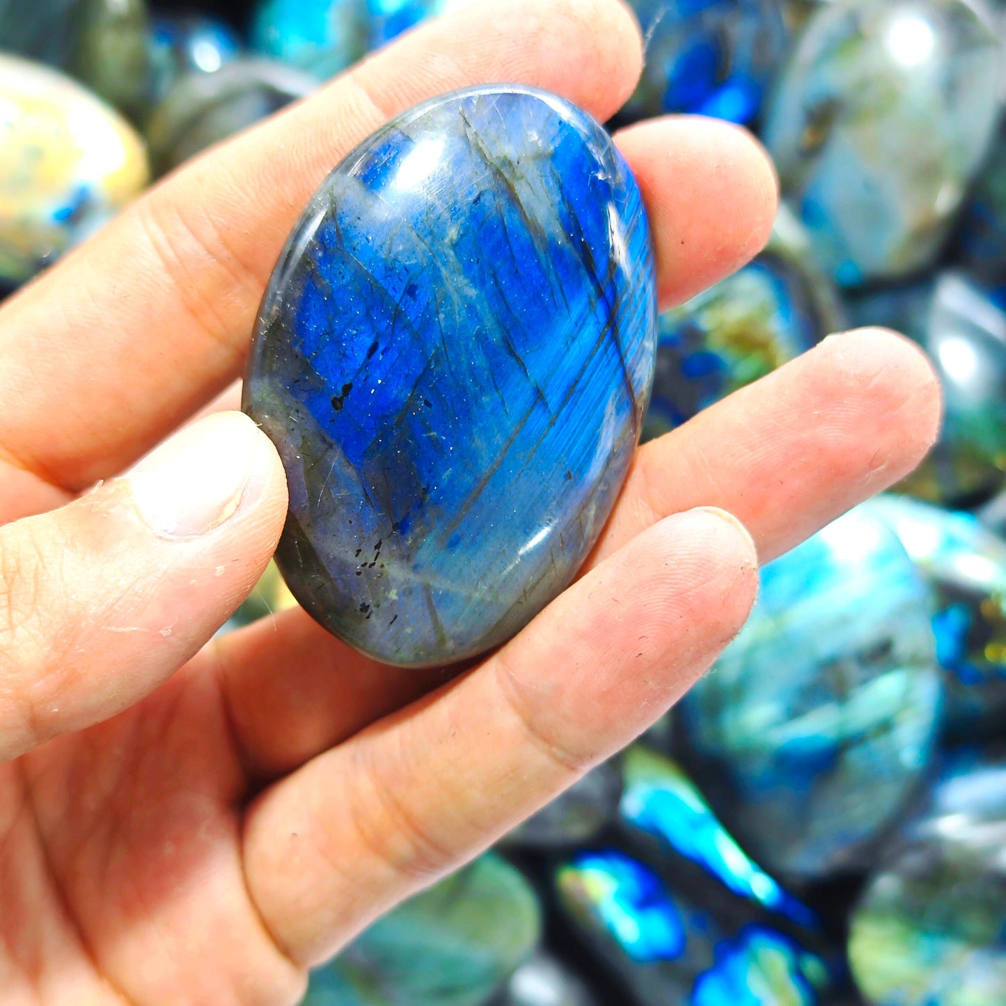 labradorite palm