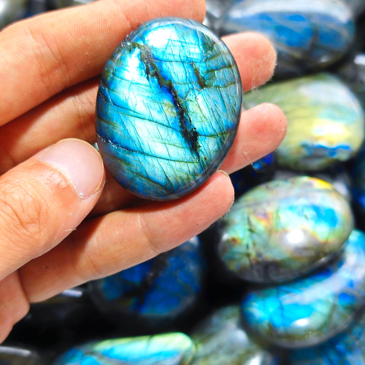 labradorite palm